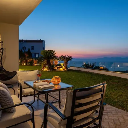 Island Hills Апартаменты