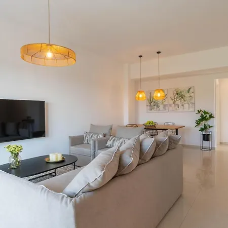 Island Hills Rhodes City