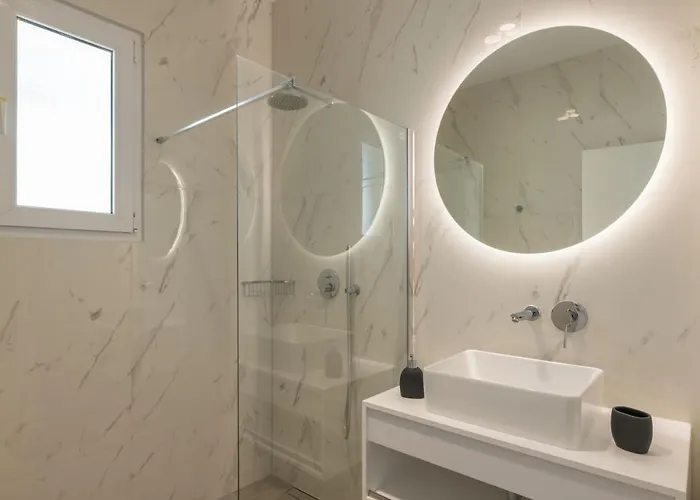 Island Hills Rhodes City